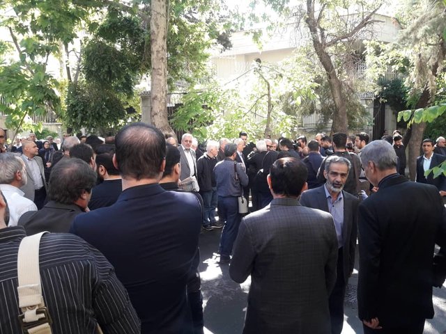 جزئیات و تصاویر تشییع قاسم افشار گوینده خبر جزئیات و تصاویر تشییع قاسم افشار گوینده خبر