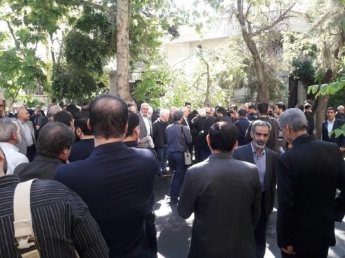 جزئیات و تصاویر تشییع قاسم افشار گوینده خبر جزئیات و تصاویر تشییع قاسم افشار گوینده خبر
