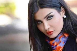 اخراج زیباترین مجری زن عرب بخاطر لباسش (عکس)