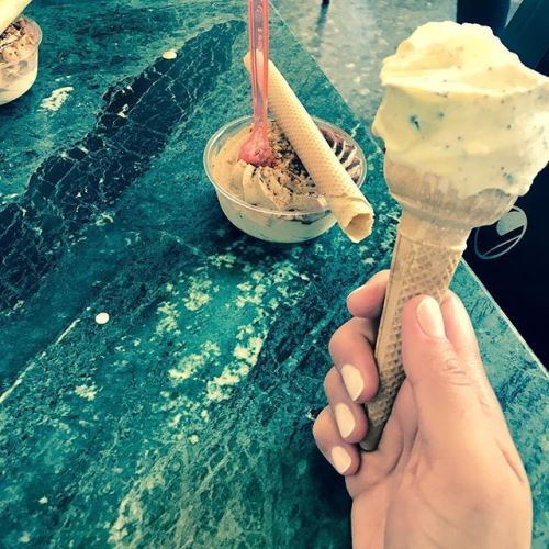 اینستاپست های داغ و دیدنی نرگس محمدی و علی اوجی | زوج هنری اینستاپست های داغ و دیدنی نرگس محمدی و علی اوجی | زوج هنری