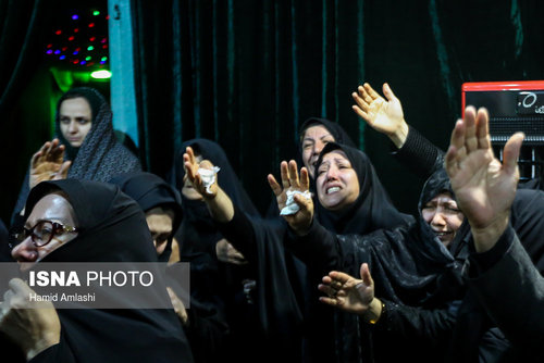 تصاویر وداع با شهدای آتش نشان در معراج شهدا تصاویر وداع با شهدای آتش نشان در معراج شهدا