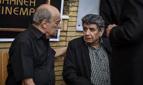 چهره های معروف در مراسم خاکسپاری حسین عرفانی چهره های معروف در مراسم خاکسپاری حسین عرفانی