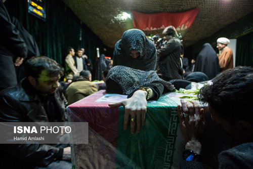 تصاویر وداع با شهدای آتش نشان در معراج شهدا تصاویر وداع با شهدای آتش نشان در معراج شهدا