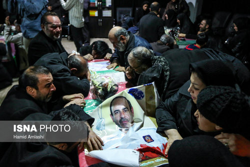 تصاویر وداع با شهدای آتش نشان در معراج شهدا تصاویر وداع با شهدای آتش نشان در معراج شهدا