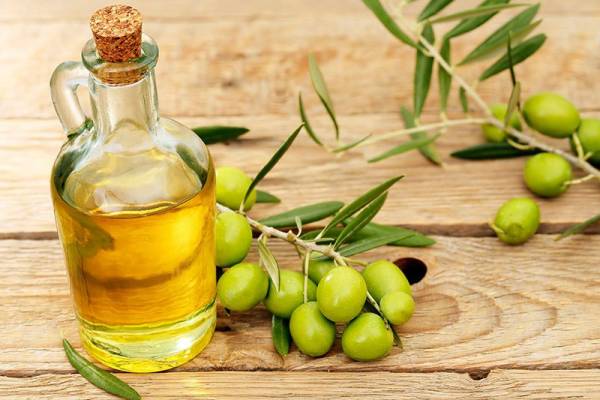 صاف کردن موها در منزل با این ماسک جادویی صاف کردن موها در منزل با این ماسک جادویی
