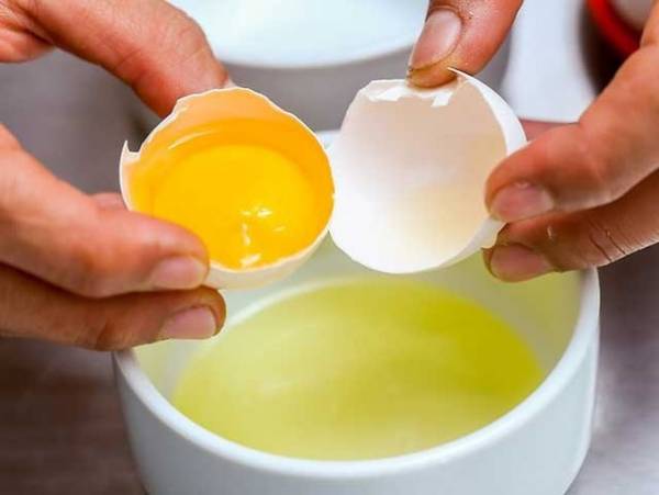 صاف کردن موها در منزل با این ماسک جادویی صاف کردن موها در منزل با این ماسک جادویی