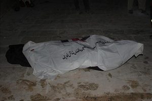 فرار مرگبار و خطرناک این مرد از بالکن