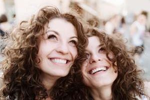 واقعیت هایی عجیب و باورنکردنی در مورد دوقلوها
