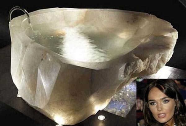 ولخرجی های سرسام آور سلبریتی ها (عکس)
