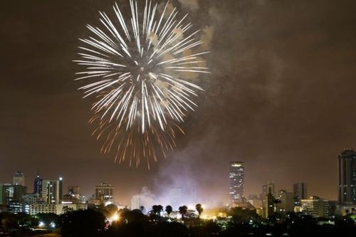 تصاویر جشن آغاز سال ۲۰۱۷ در سراسر جهان تصاویر جشن آغاز سال ۲۰۱۷ در سراسر جهان