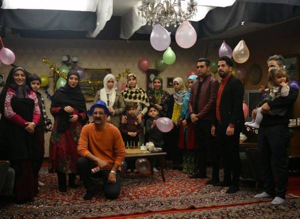 عکس هایی از سریال طنز دنگ و فنگ روزگار در نوروز 98 عکس هایی از سریال طنز دنگ و فنگ روزگار در نوروز 98