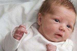 بدنیا آمدن اولین نوزاد از رحم پیوندی رباتیک