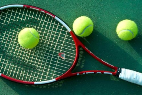 تنیس ارزان و باکلاس