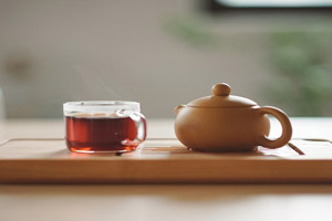 مضرات مصرف چای: 5 دلیل برای مصرف نکردن بیش از اندازه چای