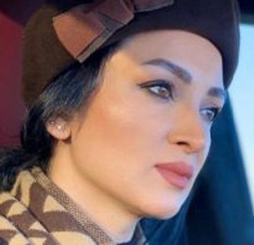 کشف حجاب روناک یونسی بازیگر زن ایرانی
