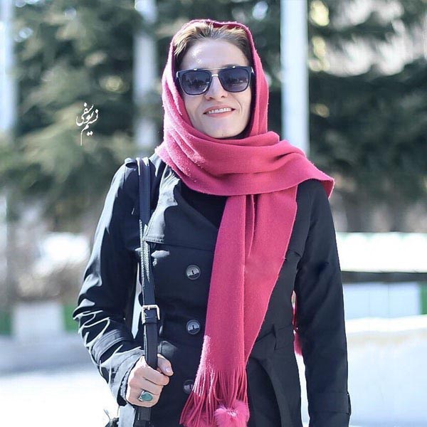 بیوگرافی آتیه جاوید بازیگر نقش جمیله در پایتخت 6 (عکس) بیوگرافی آتیه جاوید بازیگر نقش جمیله در پایتخت 6 (عکس)