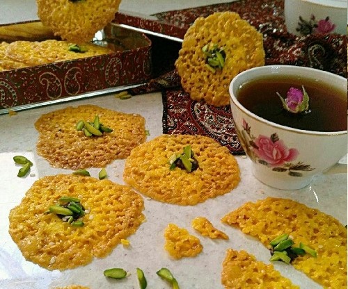طرز تهیهی سوهان قم مجلسی در خانه طرز تهیهی سوهان قم مجلسی در خانه