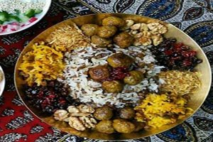 طرز تهیه قنبر پلو شیرازی مجلسی (عکس)