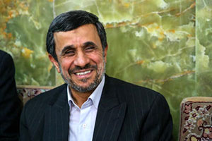 جزئیات فيلم رقص احمدي نژاد در خیابان های تهران + فیلم و عکس