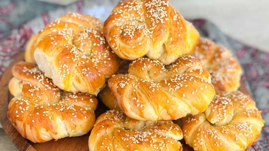 روش تهیه و پخت پوآچا خامه ای+ عکس