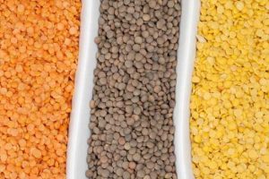تفاوت ارزش غذایی عدس پخته و خام