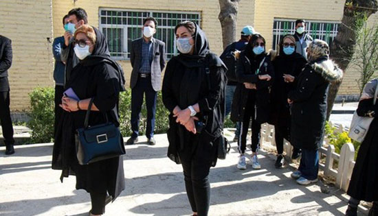 تصاویر خاکسپاری آزاده نامداری در قطعه هنرمندان تصاویر خاکسپاری آزاده نامداری در قطعه هنرمندان
