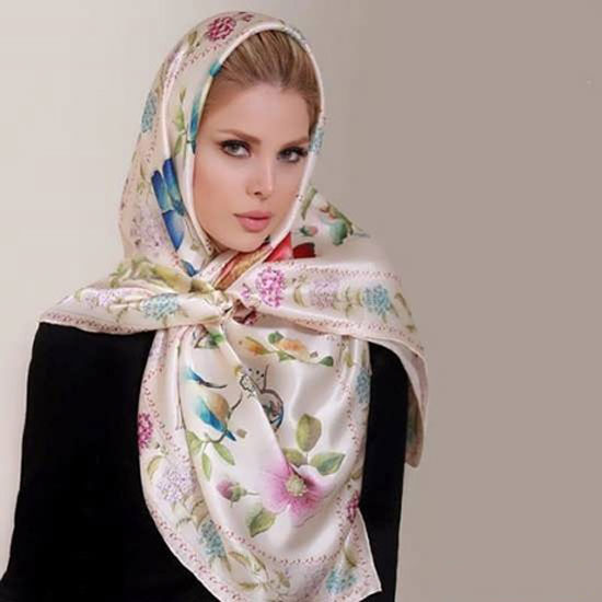 25 مدل از شیک ترین و جذاب ترین مدل های شال و روسری ترند 1400 25 مدل از شیک ترین و جذاب ترین مدل های شال و روسری ترند 1400