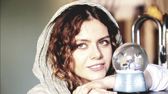 بیوگرافی غزال نظر بازیگر سریال احضار + عکس های جدیدش