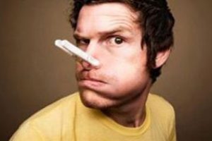 همه چیز درباره بوی بد بینی و راه های از بین بردنش