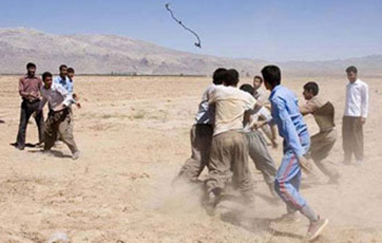 آشنایی با بازی محلی جيجه خروس
