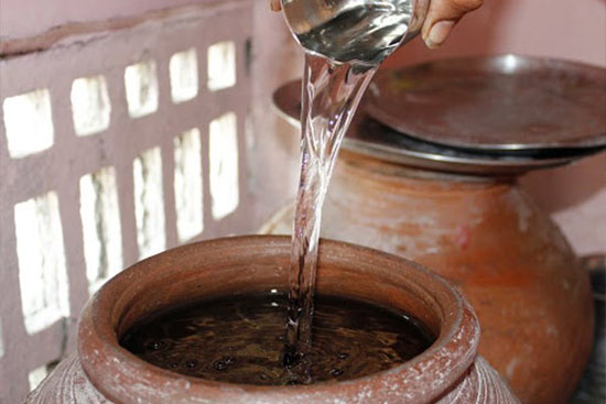 خواص و فواید نگهداری آب در ظروف سفالی خواص و فواید نگهداری آب در ظروف سفالی