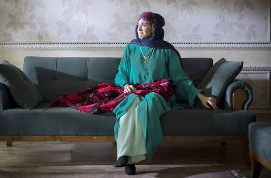 ماجرای حماقت های ویشکا آسایش در سریال دراکولا