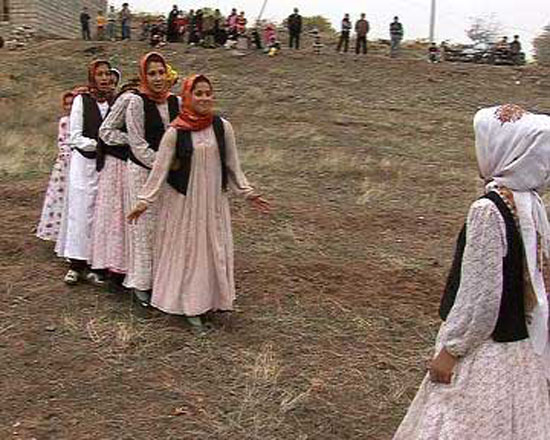 آشنایی با بازی سنتی و محلی هلیکا آشنایی با بازی سنتی و محلی هلیکا