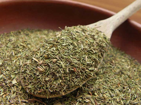 چه ادویه هایی را میتوانید جایگزین نمک خوراکی کنید؟ چه ادویه هایی را میتوانید جایگزین نمک خوراکی کنید؟