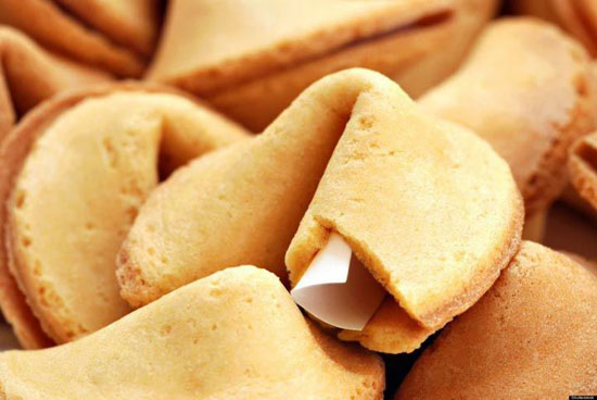 عجیب ترین شغل های جهان از هل دادن مسافر در مترو تا شغل بو کردن دئودورانت عجیب ترین شغل های جهان از هل دادن مسافر در مترو تا شغل بو کردن دئودورانت