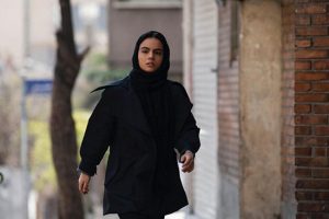 بیوگرافی و عکس های سارا حاتمی بازیگر نقش هانیه در زخم کاری و همسرش