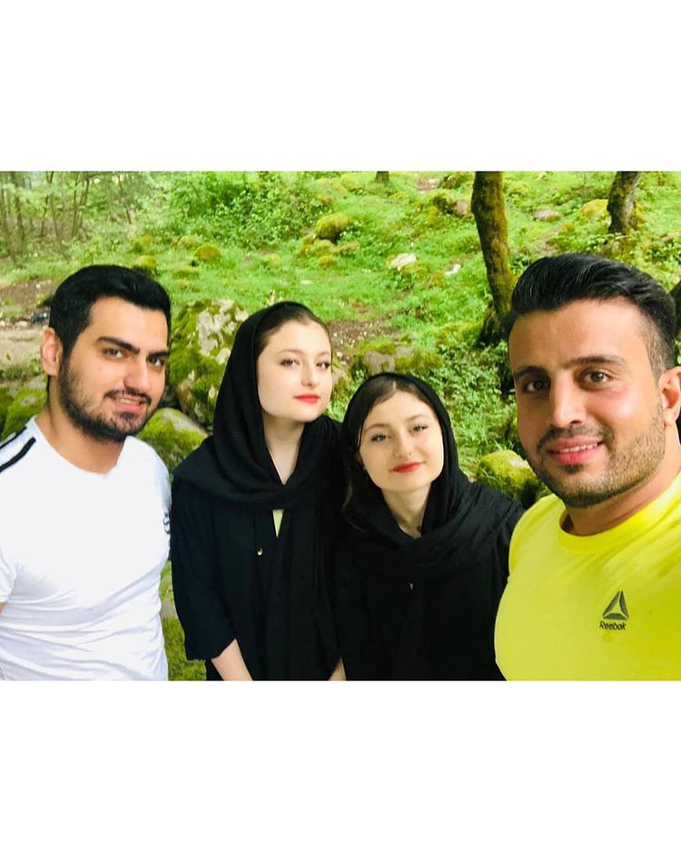 شیطنت و نامزد بازی های سارا و نیکا تو جنگل های شمال با دو پسر شیطنت و نامزد بازی های سارا و نیکا تو جنگل های شمال با دو پسر