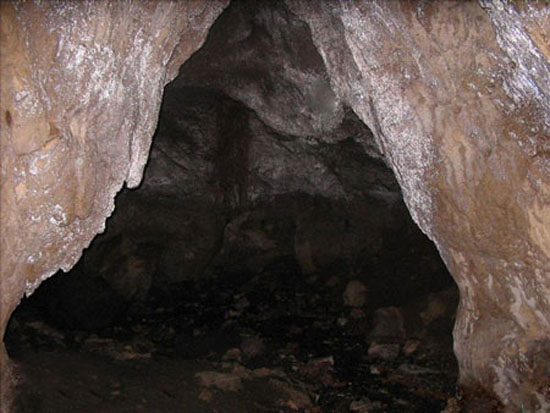 عکس های غار آویشو در ماسال یکی از شگفت انگیزترین غارهای ایران