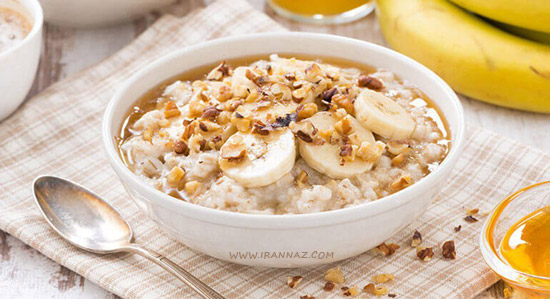 اوتمیل (آرد جو دوسر) و روغن زیتون ، ترکیب طبیعی برای داشتن پاهای نرم و لطیف