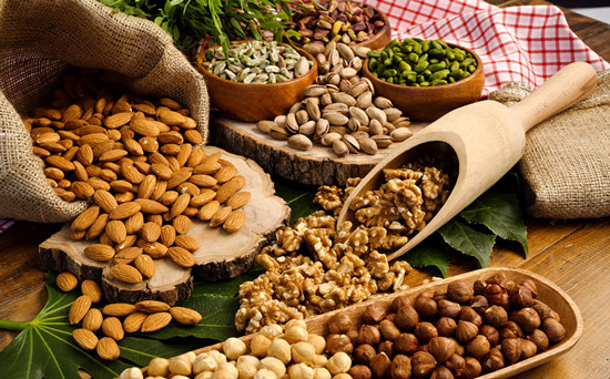 خواص آجیل برای قدرت یادگیری دانش آموزان