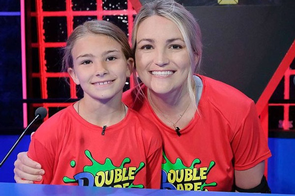 جیمی لین اسپیرز - 17 سالگی - Jamie Lynn Spears ، سلبریتی هایی که در سن پایین بچه دار شدند