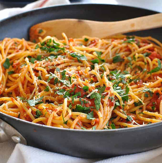 پاستا - Pasta ، غذاهایی که نباید در فریزر نگهداری کنیم