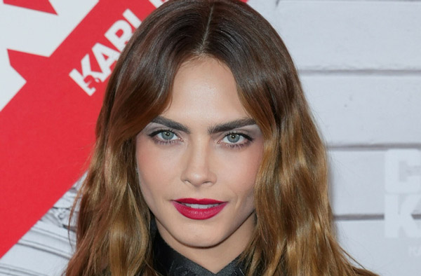 کارا دلوین - Cara Delevingne