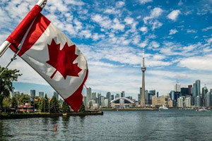چرا مردم دوست دارند به کشور کانادا سفر کنند؟