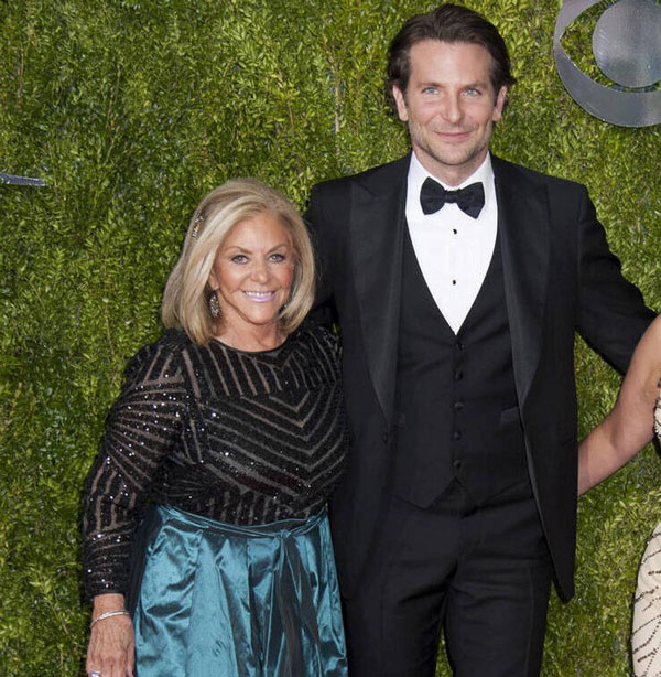 بردلی کوپر - Bradley Cooper و مادرش