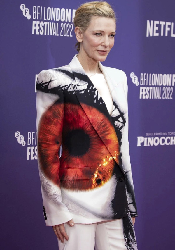 کیت بلانشت - Cate Blanchett در جشنواره فیلم ، لباس های جالب و عجیب بازیگران روی فرش قرمز