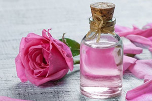 روش های استفاده از گلاب برای زیبایی پوست