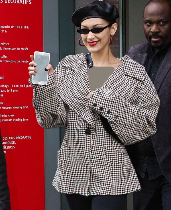 بلاحدید - Bella Hadid با لباس مخصوص دوچرخه سواری