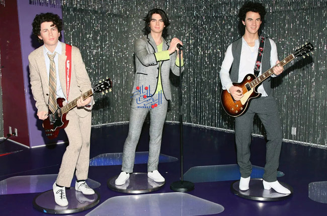 مجسمه برادران جوناس - Jonas Brothers ، عکس های بدترین مجسمه های افراد مشهور و بازیگران