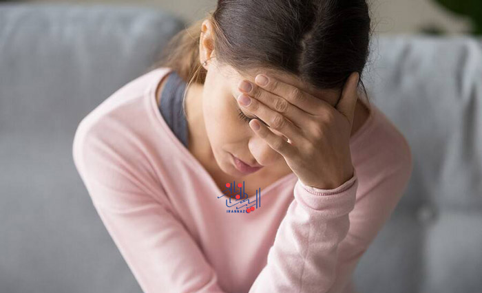 سردرد ، از کجا بفهمیم بیش از حد مجاز بدن آب خورده ایم؟